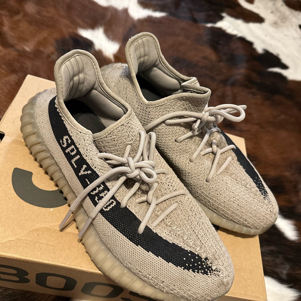 YEEZYS Adidas Men's Taupe and Black Sneakers